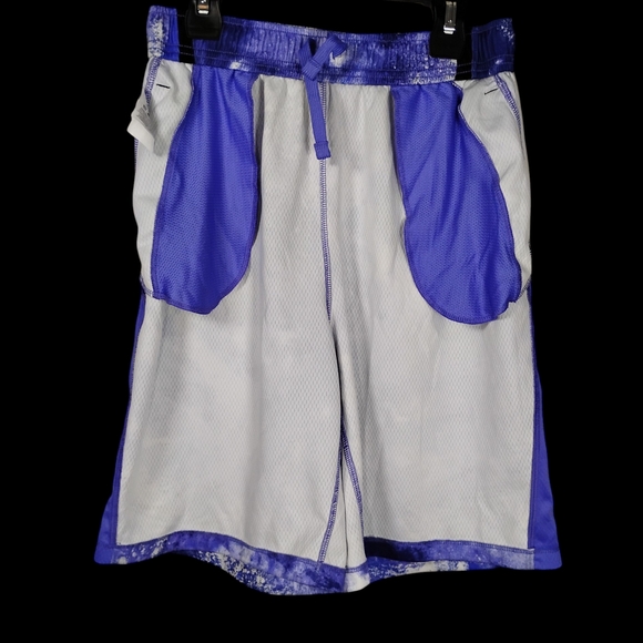 Nike Tie-Dye Dri-FIT Athletic Shorts - Picture 7 of 9